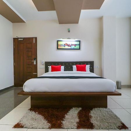Townhouse 765 The Grace Hotel Patiāla Екстериор снимка