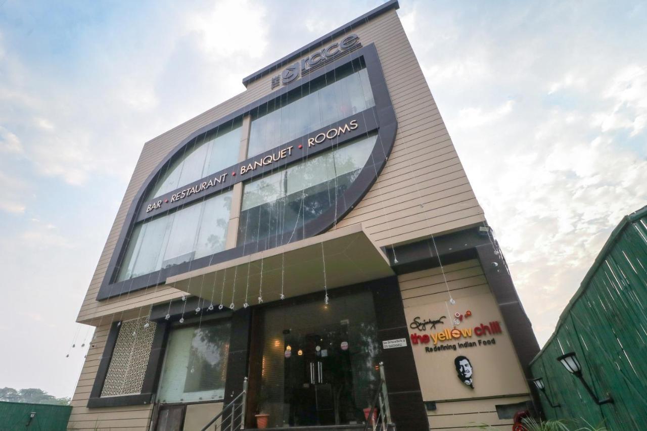 Townhouse 765 The Grace Hotel Patiāla Екстериор снимка
